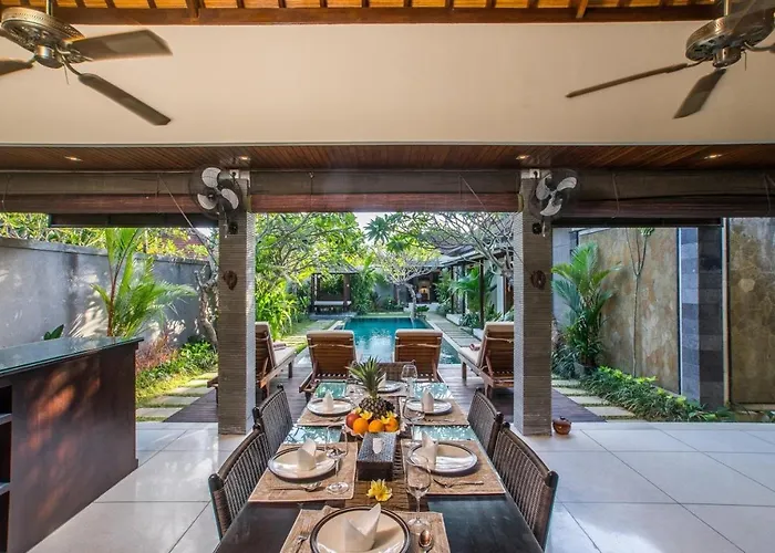 Md 3 Bedroom, Sunny Pool In Eat St Location Villa *